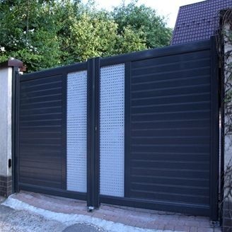 Types of Gates That Seek Automatic Barrier Gate Repair in Miami