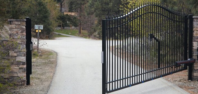 Why Do You Need Automatic Gate Repair Services in Miami?