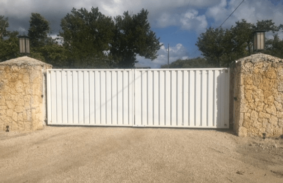 The Importance of Regular Maintenance for Gate Motors in Miami
